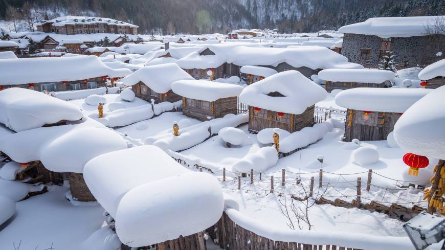 Северный Китай засыпало снегом, температура воздуха упала ниже нуля