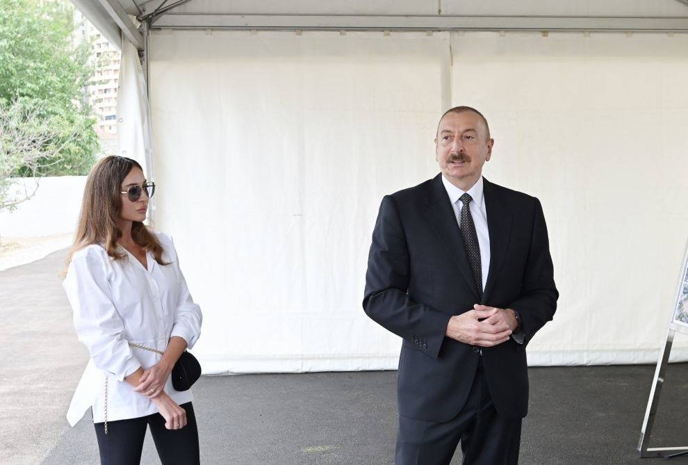 Президент Ильхам Алиев и Первая леди Мехрибан Алиева заложили фундамент мечети в селе Дашалты