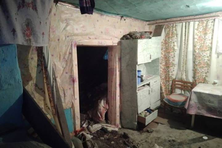 Прокуроры Новосибирска проверят причины обрушения потолка в Киевке