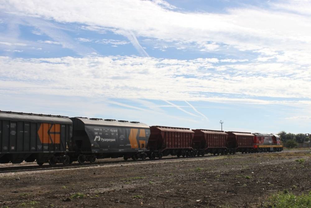 Погрузка на железной дороге в Астраханской области составила более 6,5 млн тонн в январе-октябре