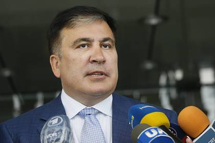 Саакашвили исповедался и причастился