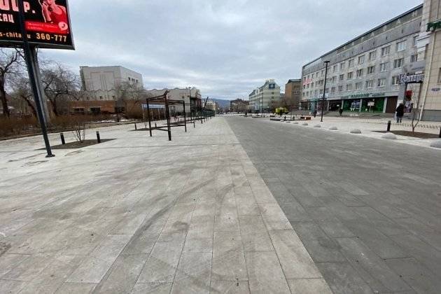 Реконструкцию Театральной площади в Чите завершили