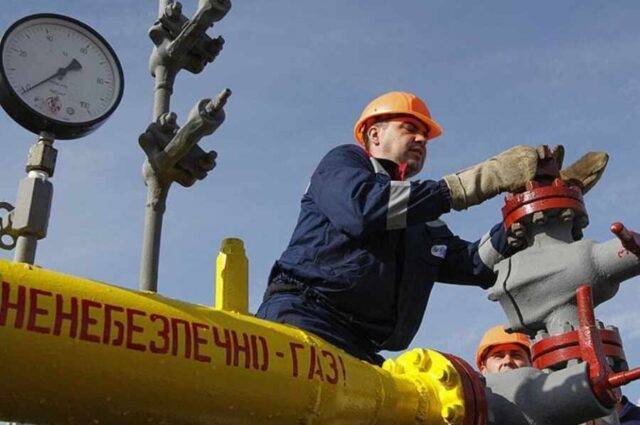 Замерзая, Украина может попытаться договориться с Россией о прямых поставках газа