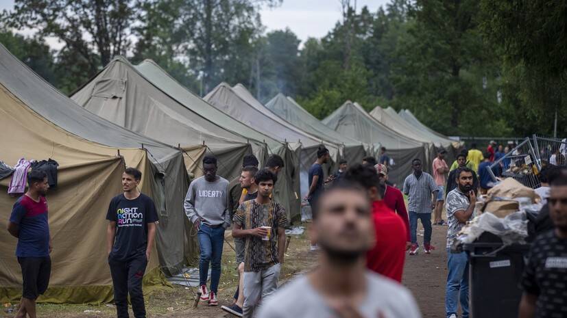 Нелегальные мигранты устроили акцию протеста в литовском Центре приёма беженцев