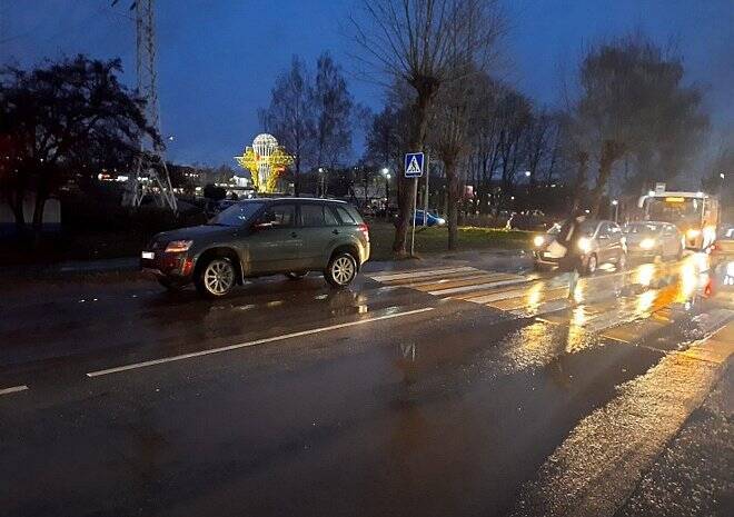 На Московском шоссе иномарка сбила 16-летнюю девушку