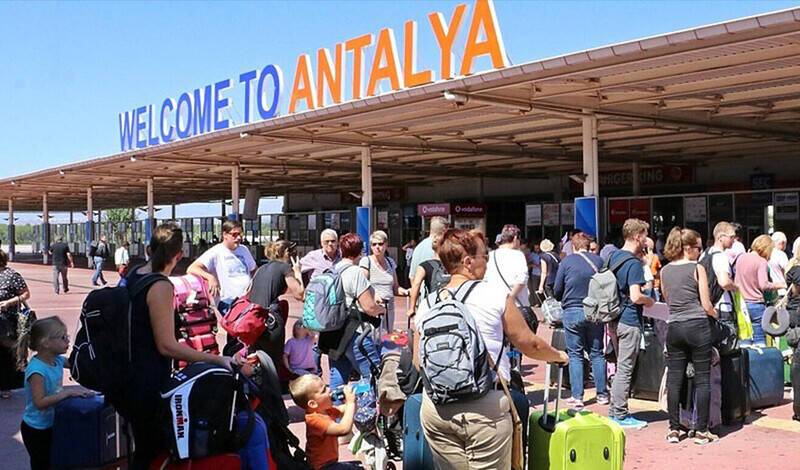 Турция стала самым популярным направлением у российских туристов в локдаун