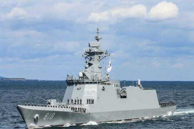 Южная Корея собирается спустить на воду новый военный фрегат