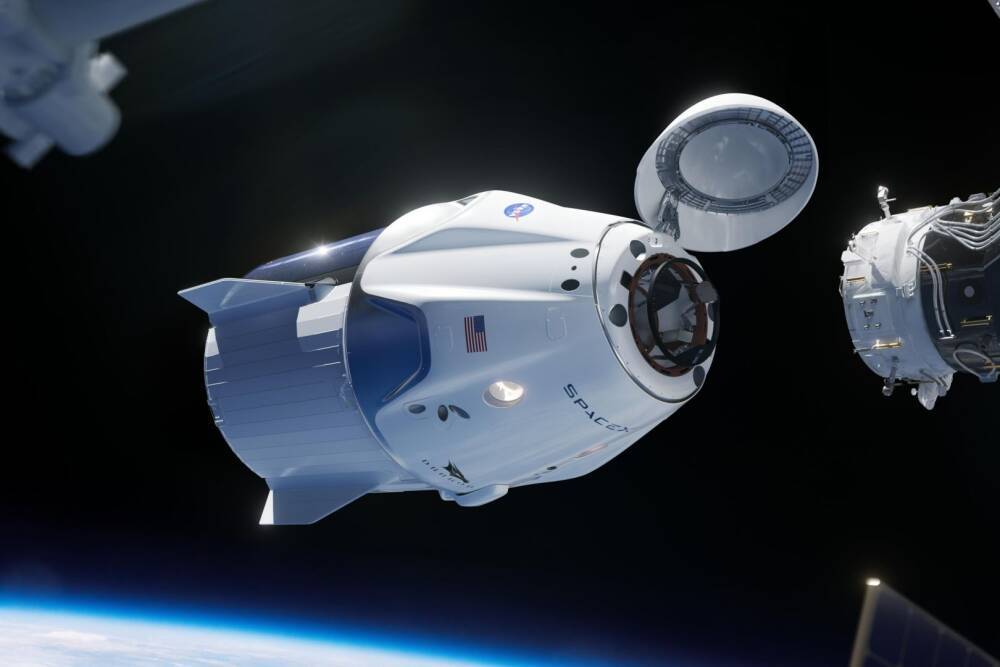 Корабль Crew Dragon отстыковался от МКС для возвращения на Землю