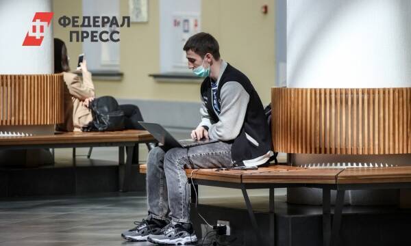 Российским вузам разрешили вводить QR-коды для студентов
