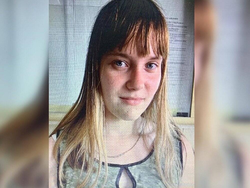 15-летняя школьница загадочно пропала в Ростовской области
