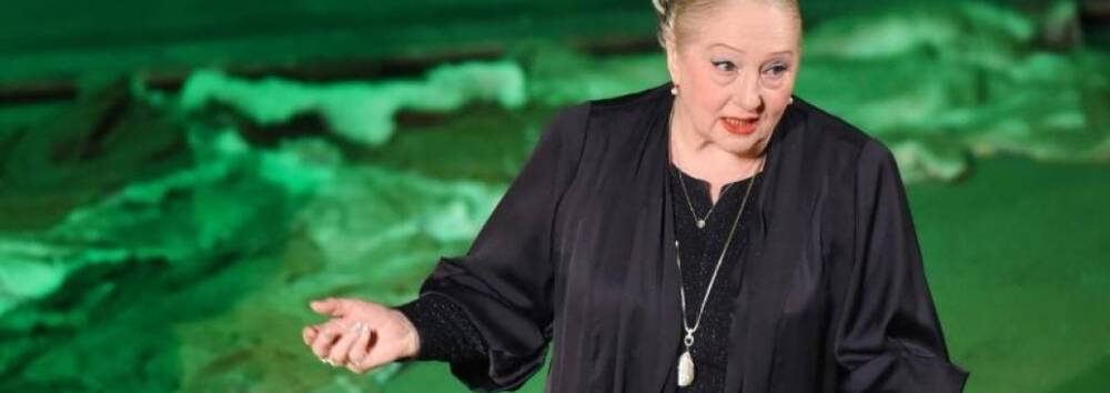 Народная артистка Беларуси Людмила Корхова отмечает юбилей на сцене областного драмтеатра