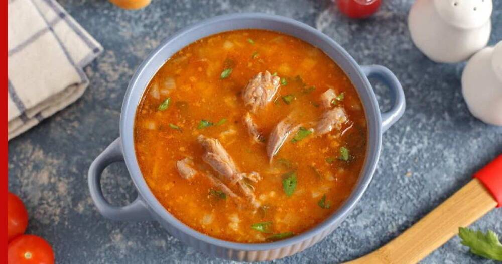 Ароматно, вкусно, питательно: рецепт супа харчо с сельдереем