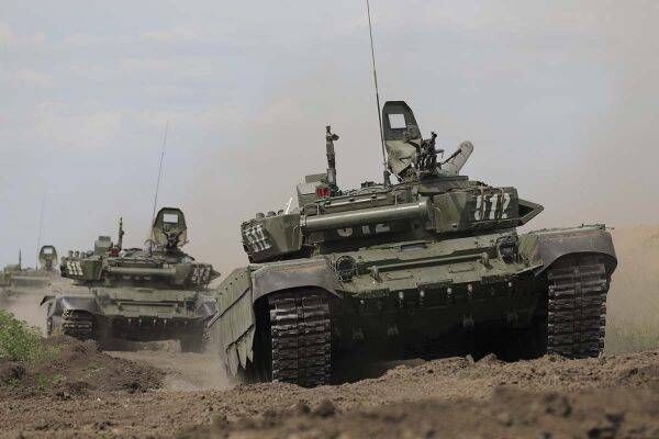 Маневры с участием более 10 000 военнослужащих начались на юге России