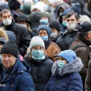 В Украине выявили почти 12 тыс. новых случаев коронавируса