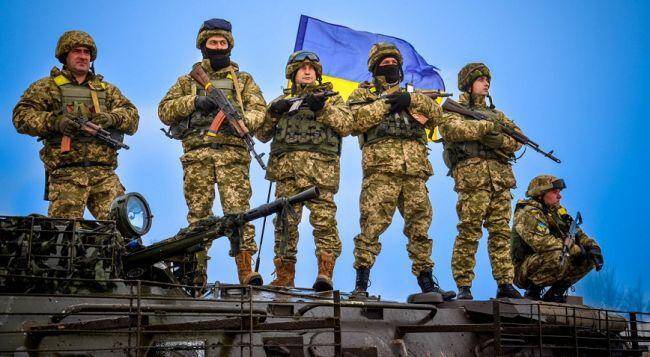 Пентагон утверждает, что Россия продолжает наращивать войска у границы с Украиной