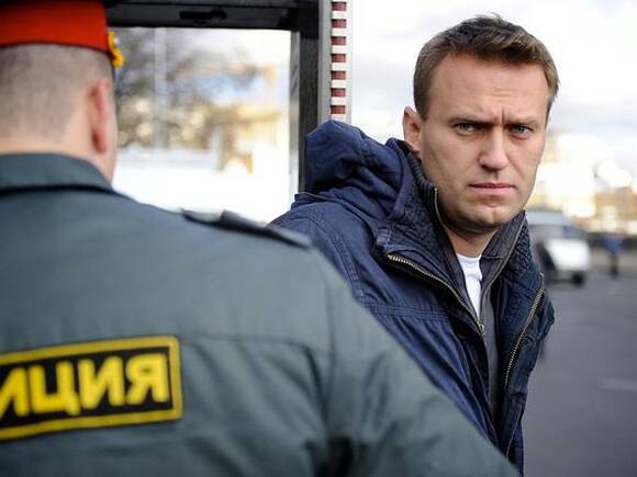 Агентство Bloomberg включило «яростного критика Кремля» Навального в список «50 людей года»