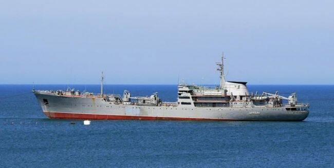 ФСБ назвала поведение украинского корабля в Азовском море провокационным