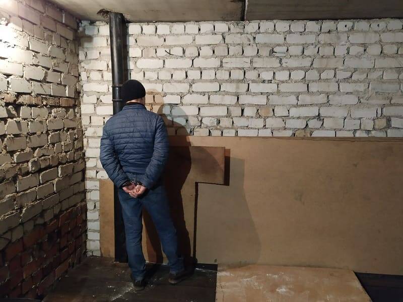 Двум жителям Смоленска грозит пожизненное за изготовление и торговлю наркотиками