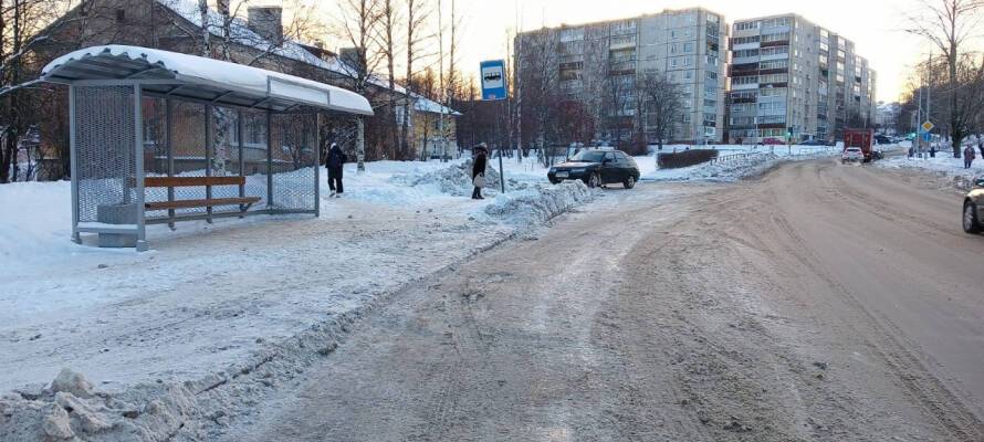 Мэр Петрозаводска рассказал о наледи на улицах на месте коммунальных аварий