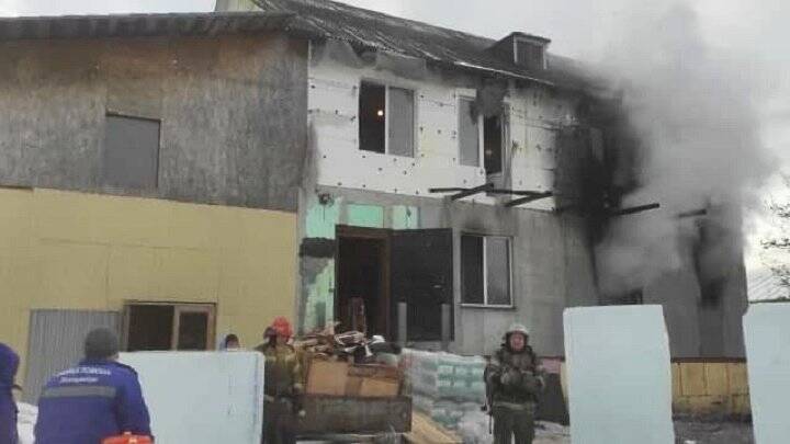 В поселке Шувакиш в пожаре погиб 4-летний мальчик