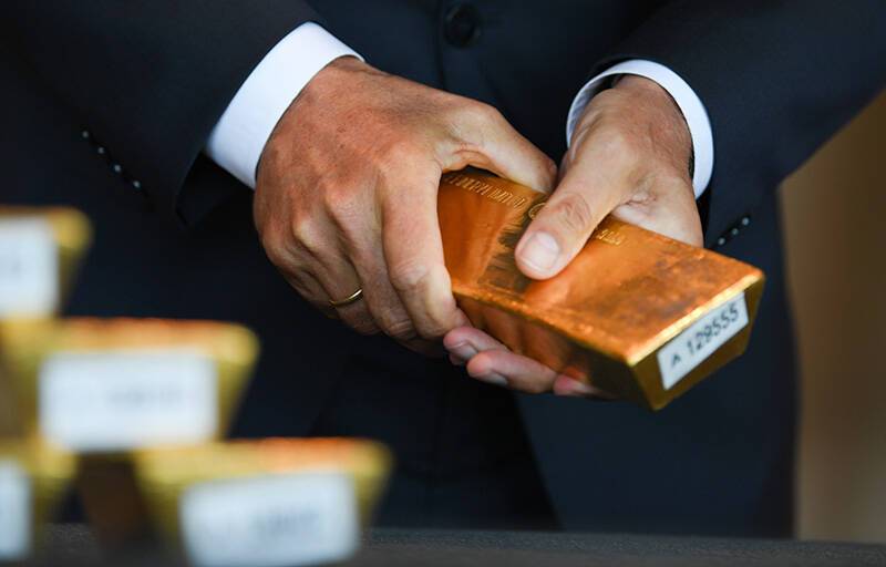 Россияне скупили рекордный объем золота