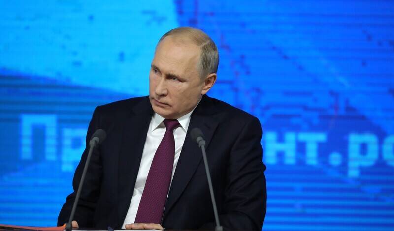 Владимир Путин поднял вопрос защиты социальных прав на встрече с членами СПЧ
