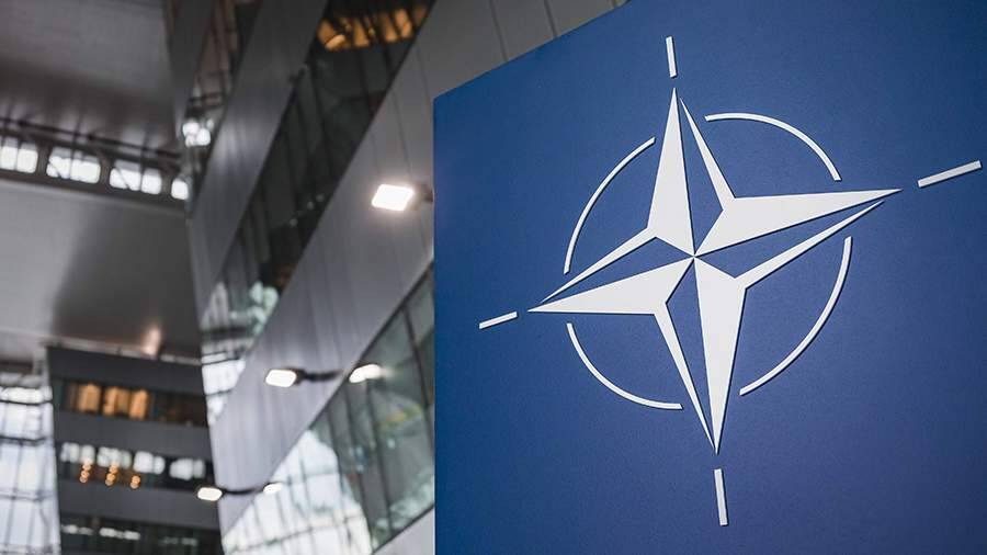 Зеленский заявил о «шлагбауме» на пути Украины в НАТО