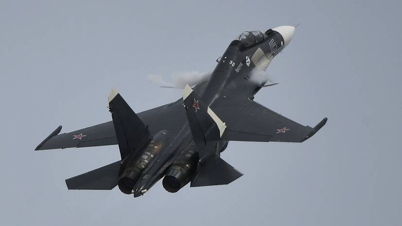 Приближался к госгранице: российский истребитель сопроводил самолёт-разведчик США над Чёрным морем
