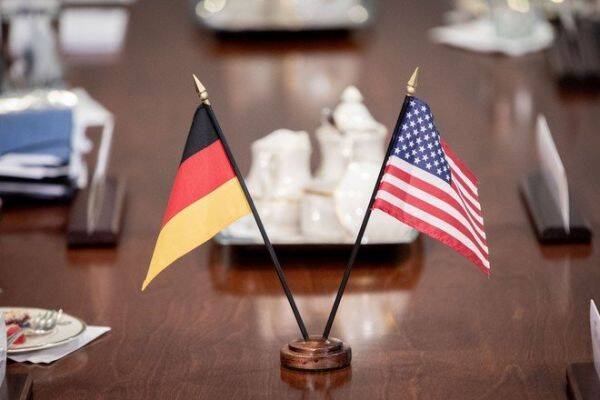 Госсекретарь США обсудил Россию и Украину с новой главой МИД Германии