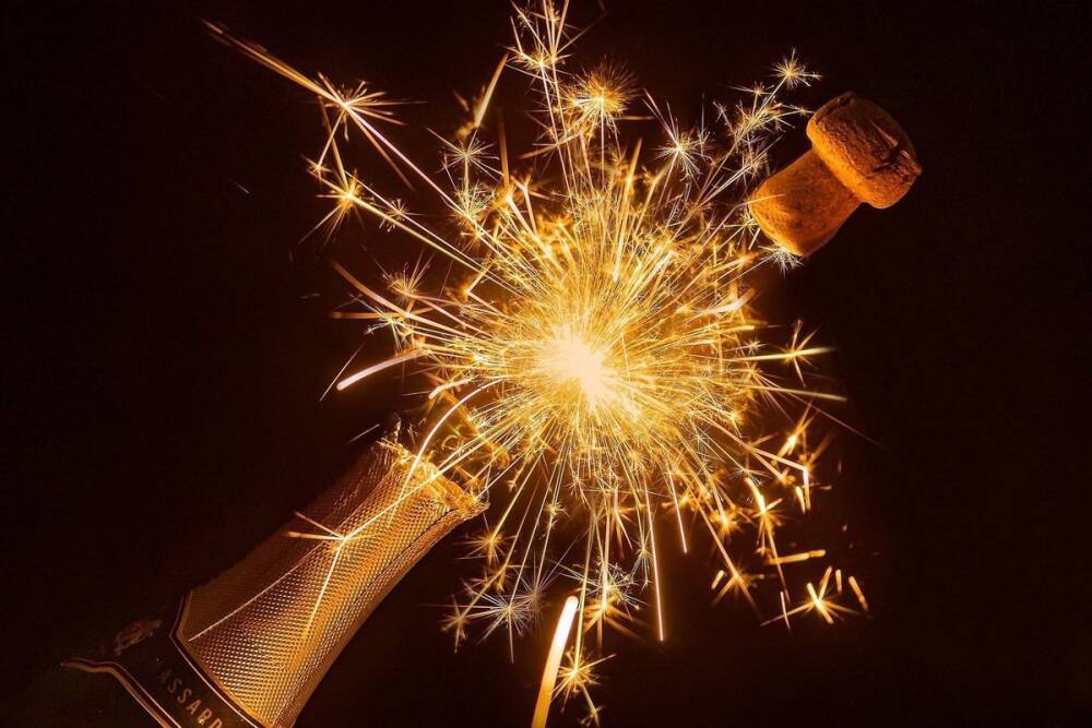 Шампанское перед Новым годом выросло в рознице на 14 процентов