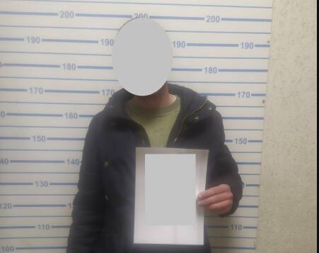 В Рязани один из хулиганов, бросавших лёд в окна дома на Совхозной, оказался объявлен в федеральный розыск