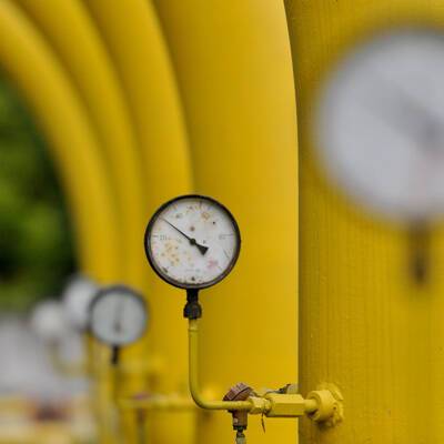 Медведчук предложил Киеву закупать российский газ напрямую