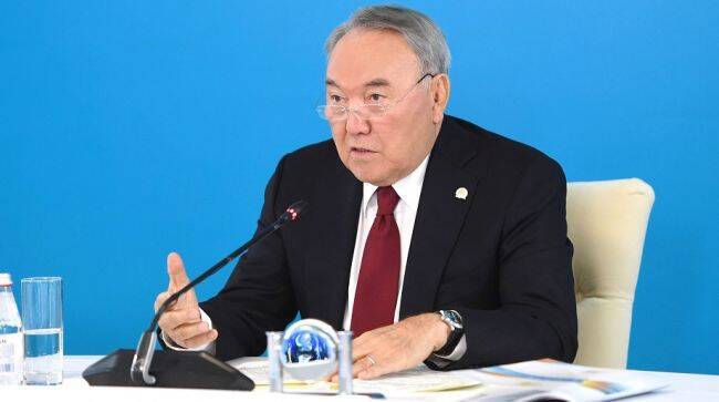 Назарбаев рассказал о причинах распада СССР