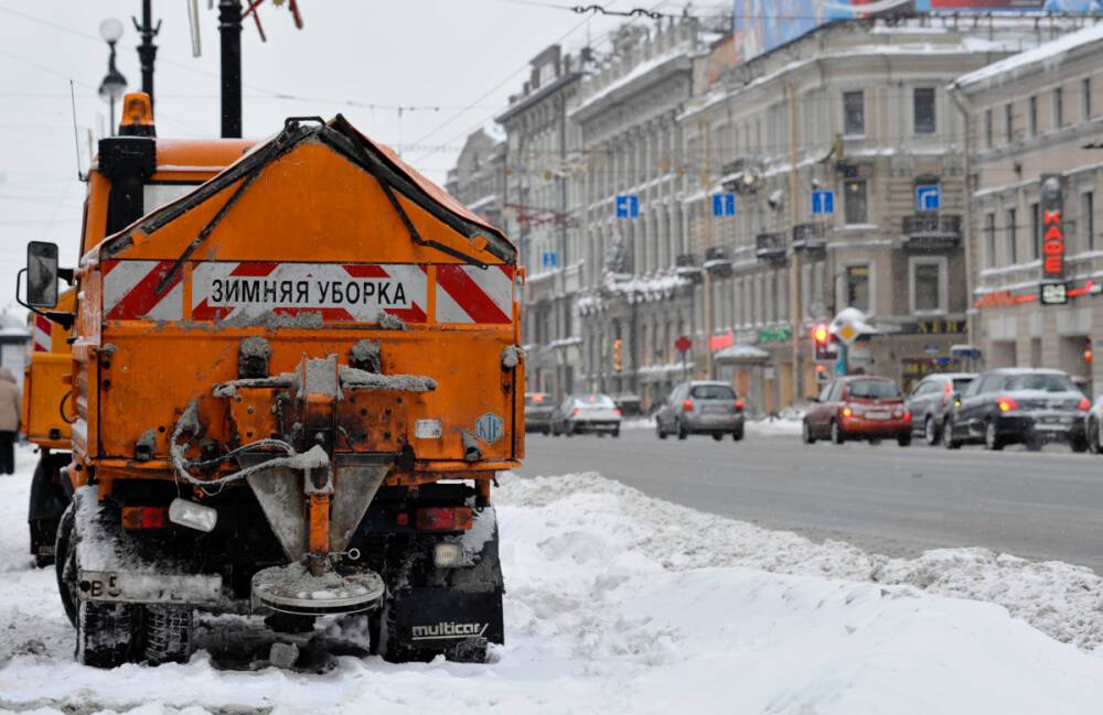 В Петербурге придумали новый способ контроля за уборкой снега