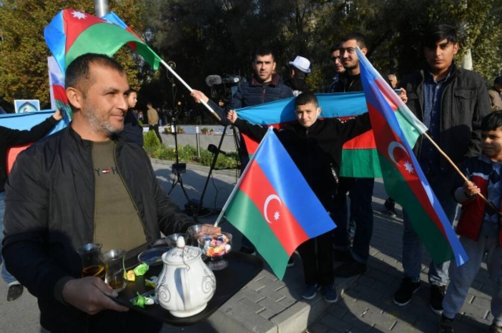 В Азербайджане назвали способ снижения напряженности на границах
