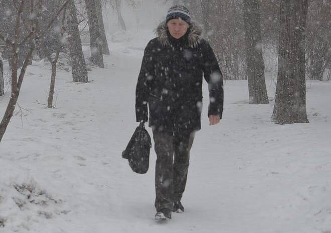 Синоптики прогнозируют «снежное» начало недели в Рязани