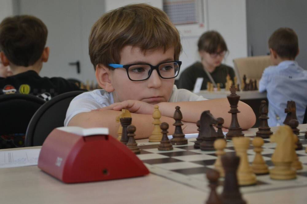 Юные сахалинские шахматисты сразились на фестивале "Волшебная ладья"
