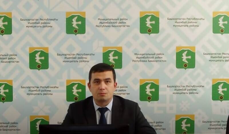 Хабиров представил нового главу Ишимбайского района Башкирии