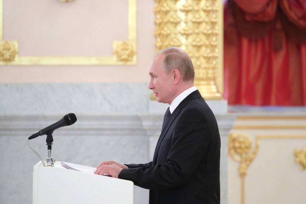МИД сообщил о жёстком разговоре Путина с Байденом о дипсобственности