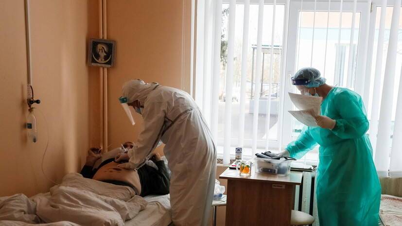 На Украине выявили 4073 случая коронавируса за сутки