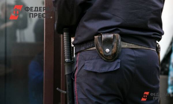 В Екатеринбурге полицейский задержан при попытке подкинуть наркотик дилеру