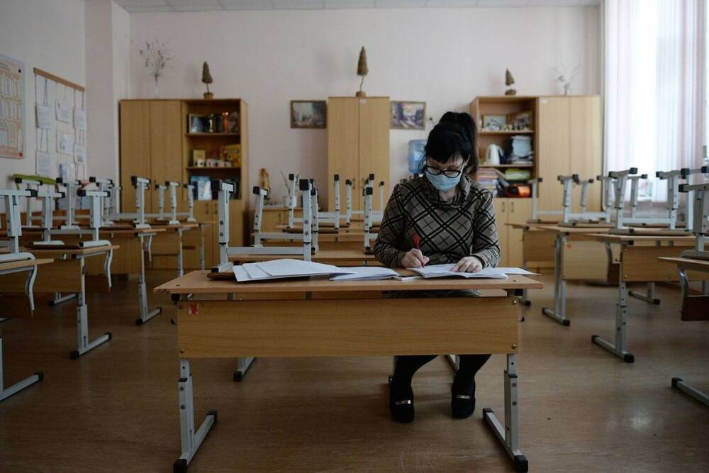В Курской области карантин соблюдают 5456 школьников и 532 дошкольника
