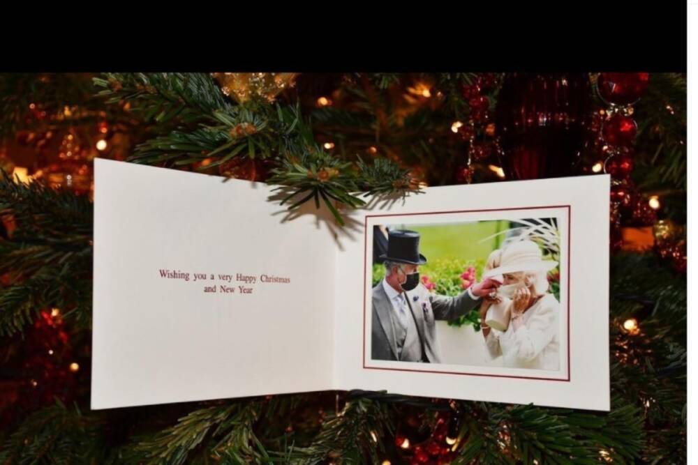 Рождественская открытка принца Чарльза разочаровала пользователей соцсетей