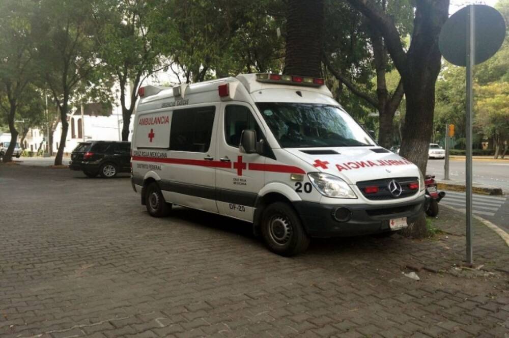 В Мексике столкнулись две машины скорой помощи