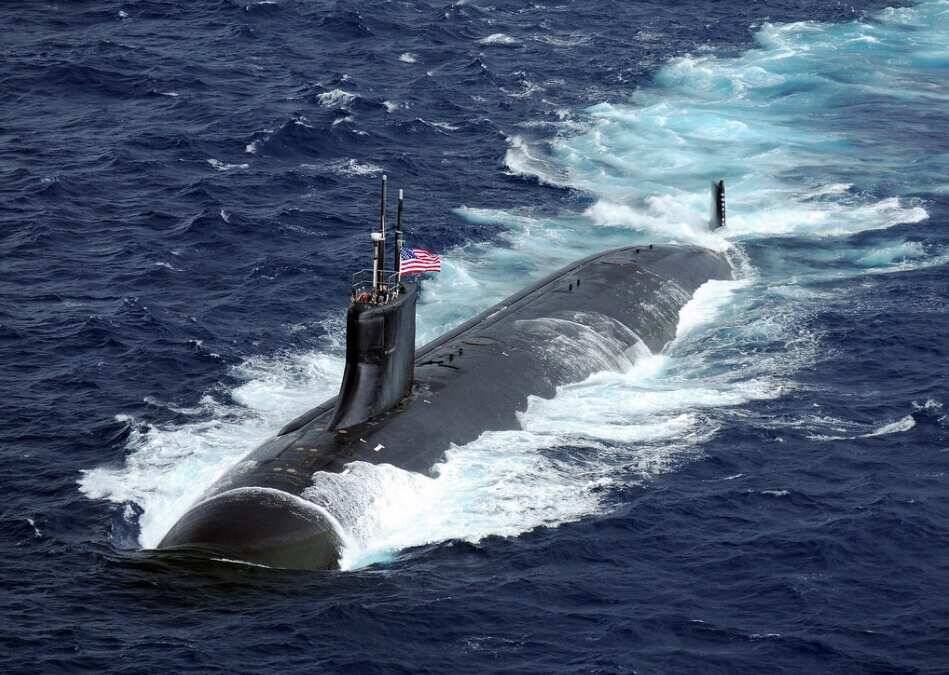 Повреждённая в Южно-Китайском море субмарина США прибыла на базу в Калифорнии
