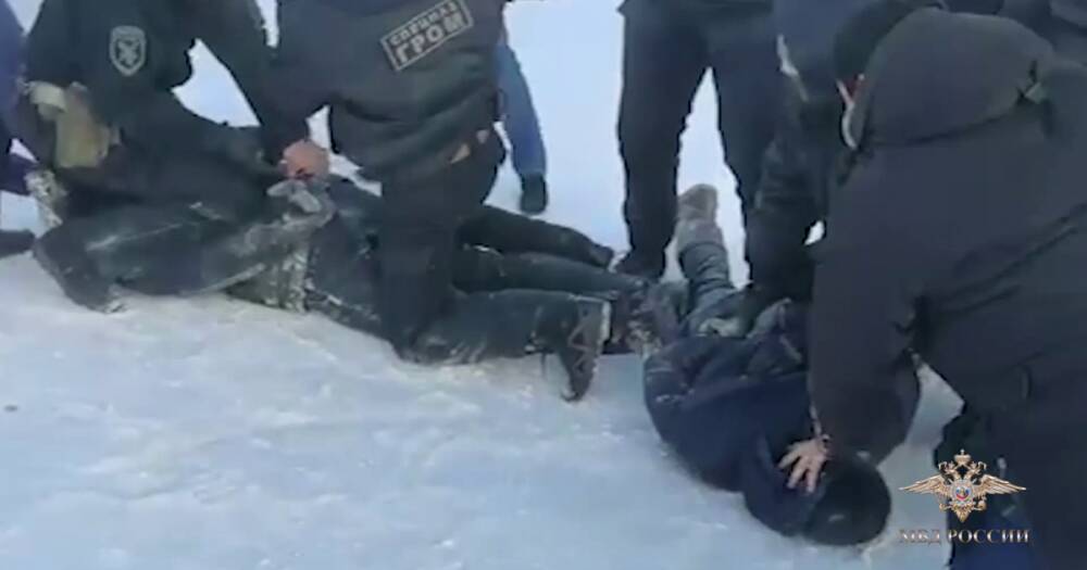 Крупную банду наркоторговцев задержали в Якутии
