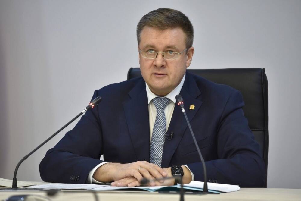 Губернатор Любимов снова раскритиковал уборку снега в Рязани