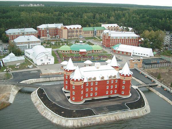В санатории "Обуховский" открылся обсерватор для приезжих из стран с зафиксированными случаями "омикрона"