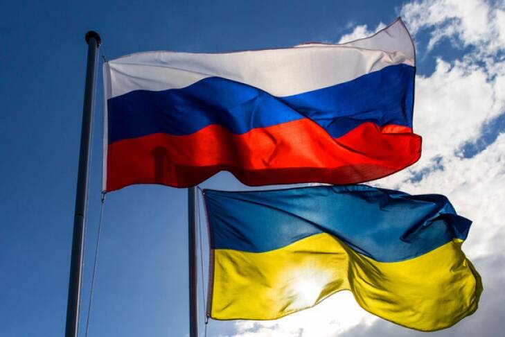 Вторжение России в Украину: США обещают принять "решительные меры"