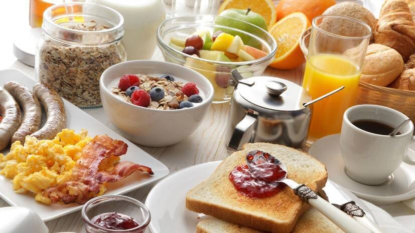 Диетолог Макиша дала советы по выбору продуктов для завтрака зимой